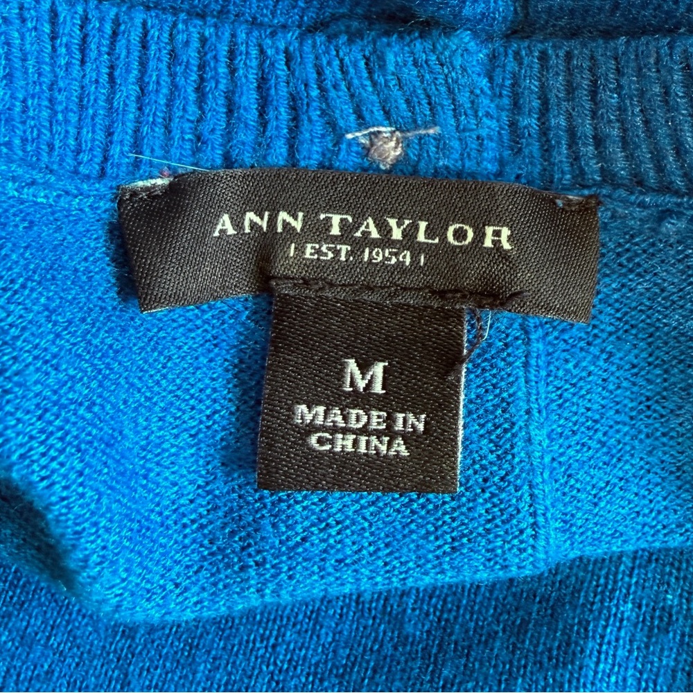Ann Taylor Vibrant Blue Sweater - Picture 5 of 8
